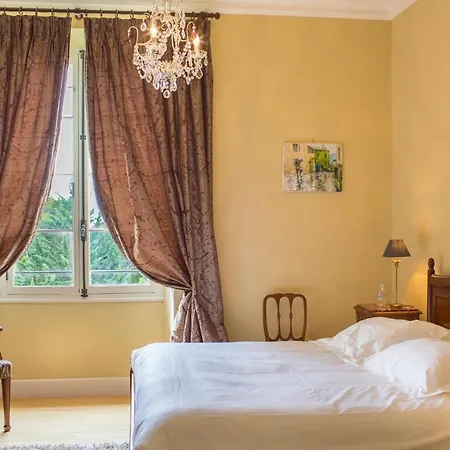 Valescure Sleeps 34 Pool Air Con Wifi