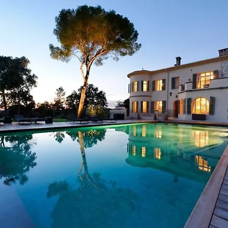 Βίλα Valescure Sleeps 34 Pool Air Con Wifi *